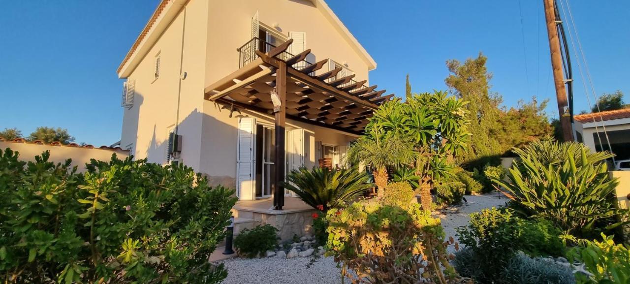 Fab Sea And Mountain View Villa, Walking Distance From The Sandy Beach Yialia Ngoại thất bức ảnh